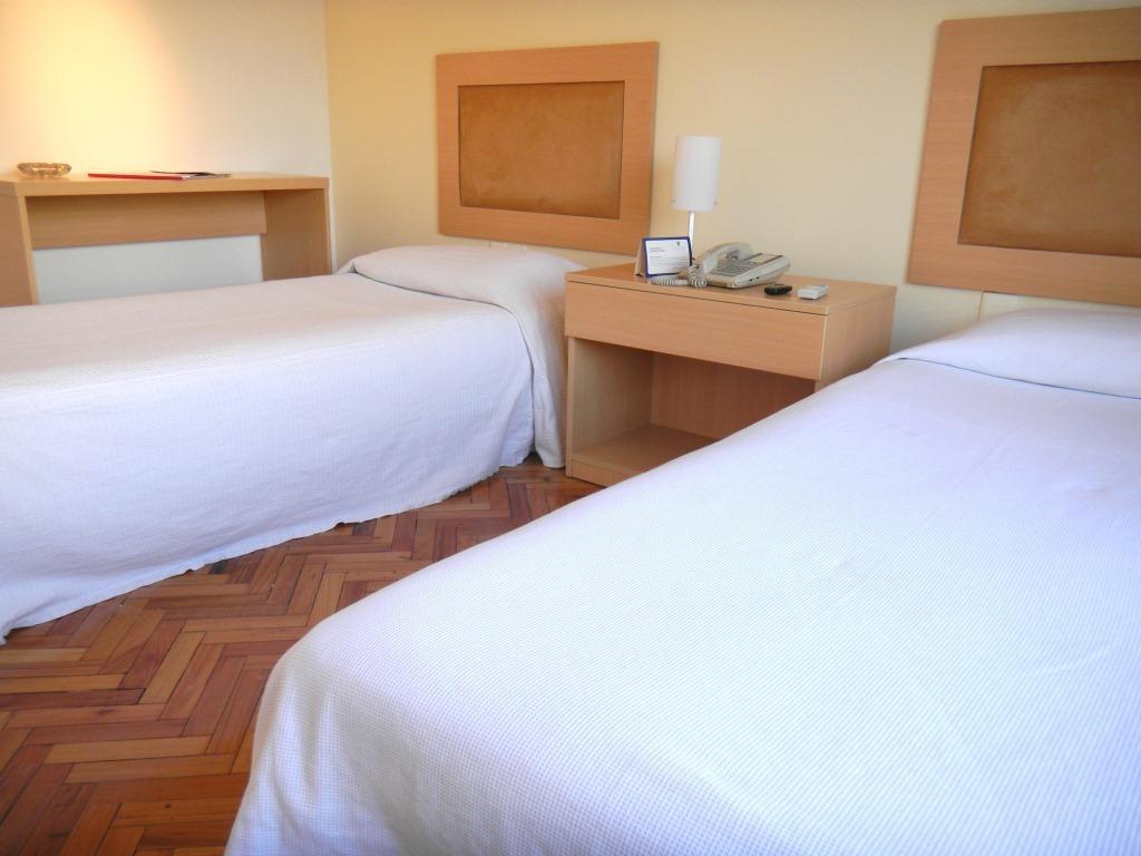Hotel Lancaster Монтевидео Екстериор снимка