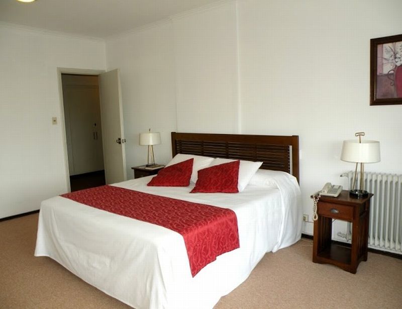 Hotel Lancaster Монтевидео Екстериор снимка