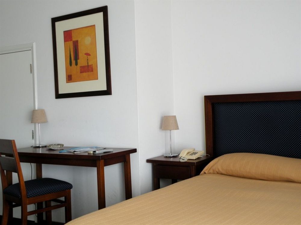 Hotel Lancaster Монтевидео Екстериор снимка